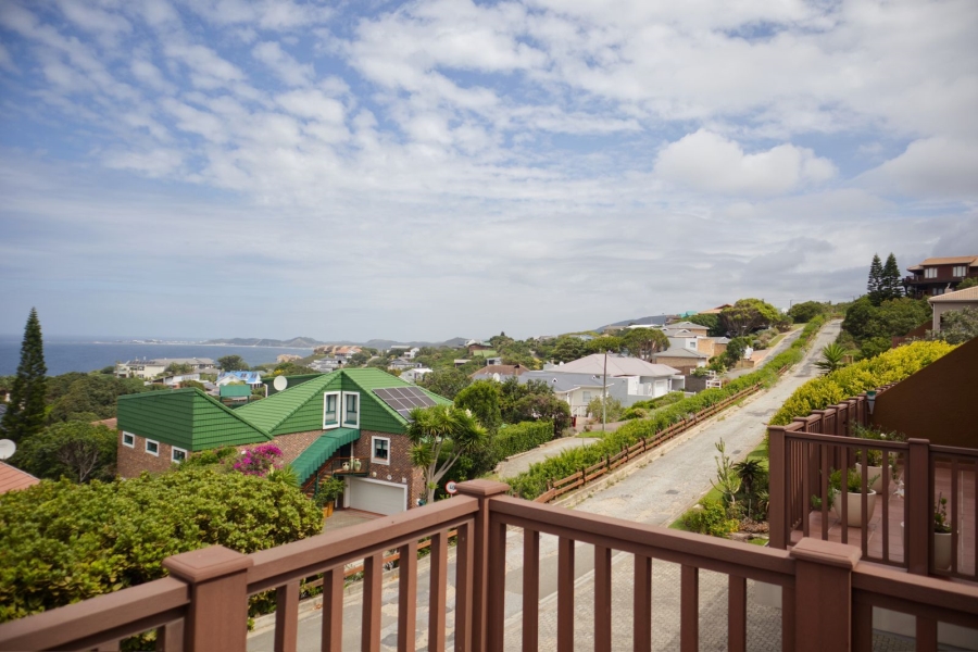 3 Bedroom Property for Sale in Brenton On Sea Western Cape